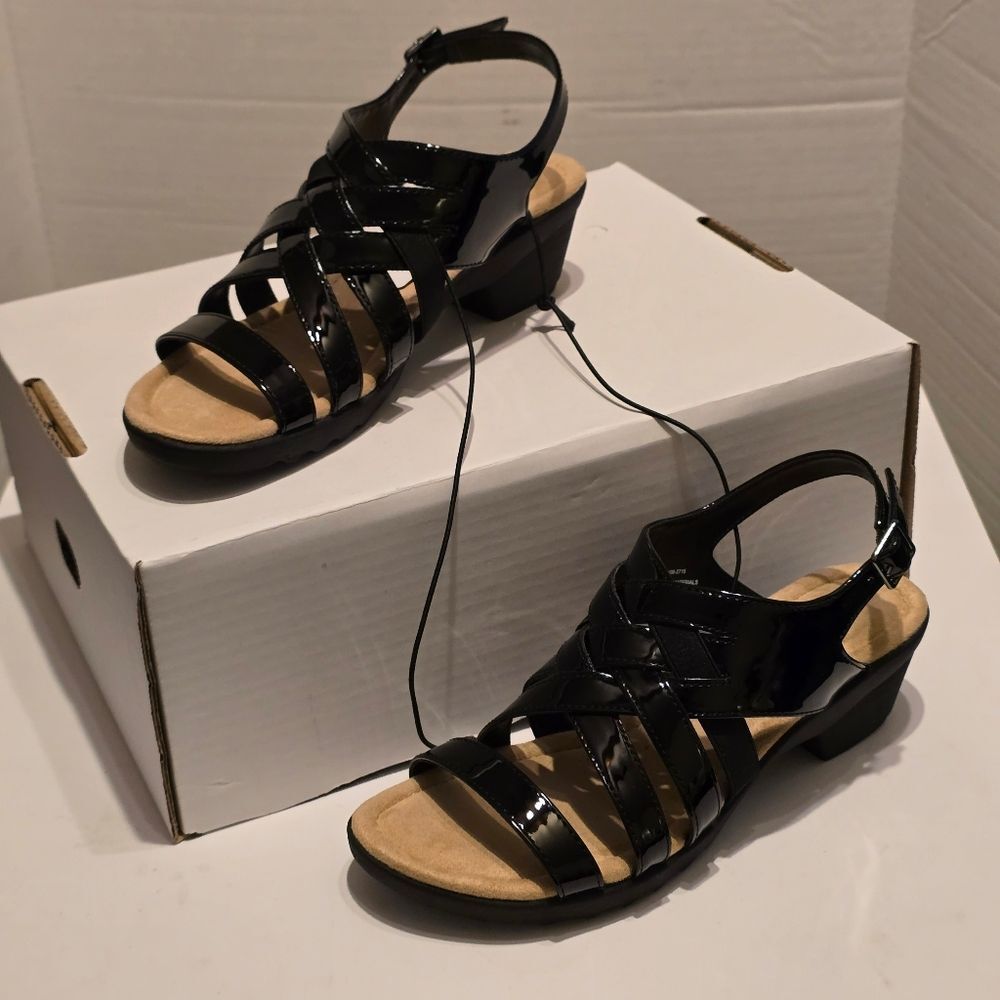 East 5th Black Strappy Block Heel Sandal Womens Size 9